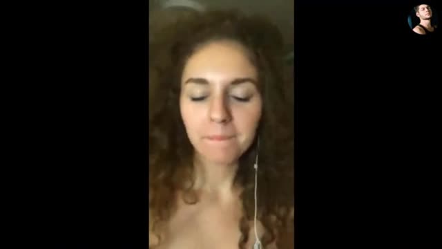 Teen use vegetable as sextoy